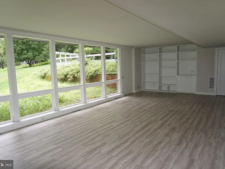 444 Garrison Forest Rd — Photo 16
