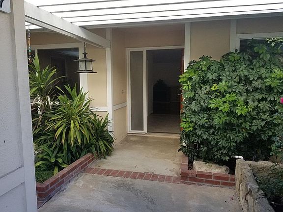 3rd image of 28067 Santona Dr