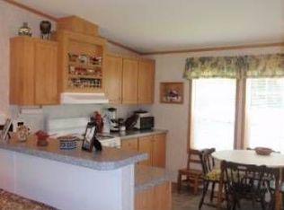 7 Chalon Park Dr, Woodsville, NH 03785