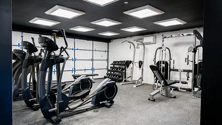 Rented by Nooklyn NYC LLC | media 60