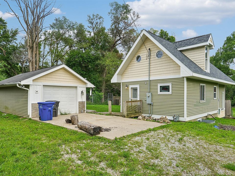 1st image of 605 E Watrous Ave