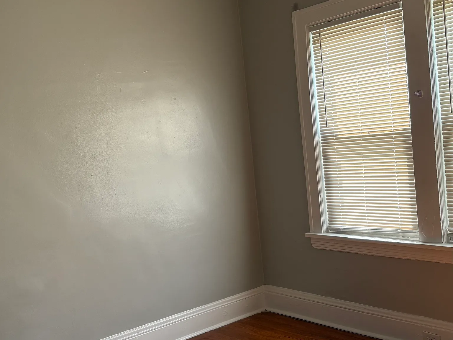 2 bed, 900 sqft, $1,200 — Photo 3