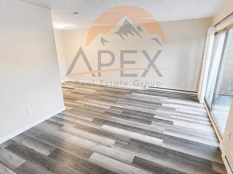 705 State Ave N #4 — Photo 8