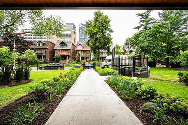 Toronto House for rent - 1 Bedroom — photo 17