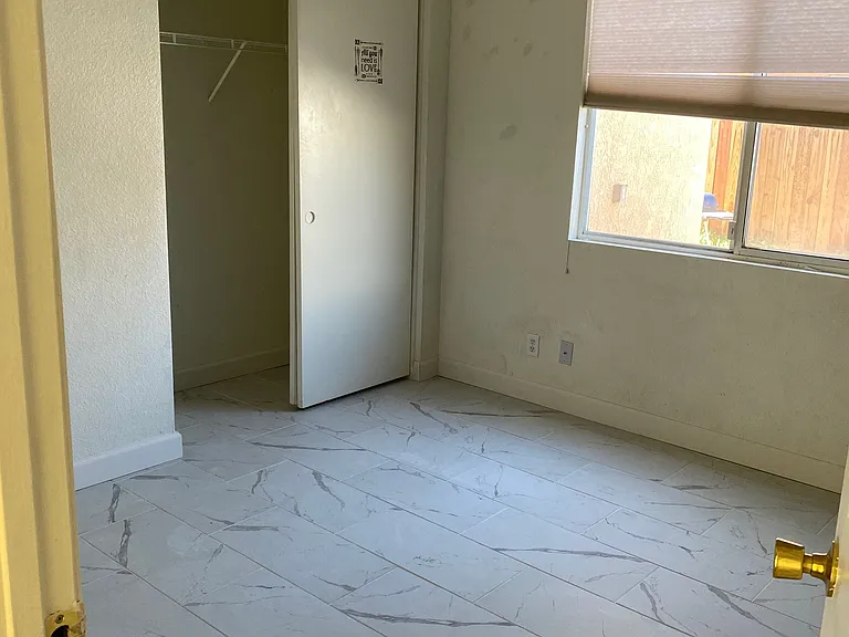 38922 Emerson Dr — Photo 16