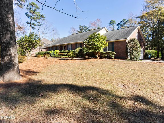 4th image of 5635 Oak Bluff Lane