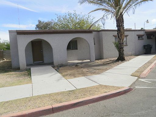 1st image of 2644 N Los Altos Ave