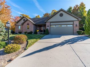 1270 Leaf Tree Ln, Vandalia, OH 45377
