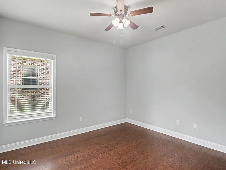 789 Bay Breeze Dr — Photo 15
