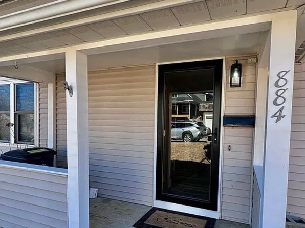 884 Rush St, Dubuque, IA 52003