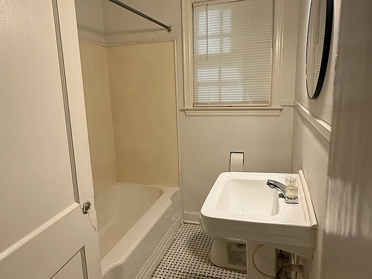 2299 York Ave #2299 — Photo 11
