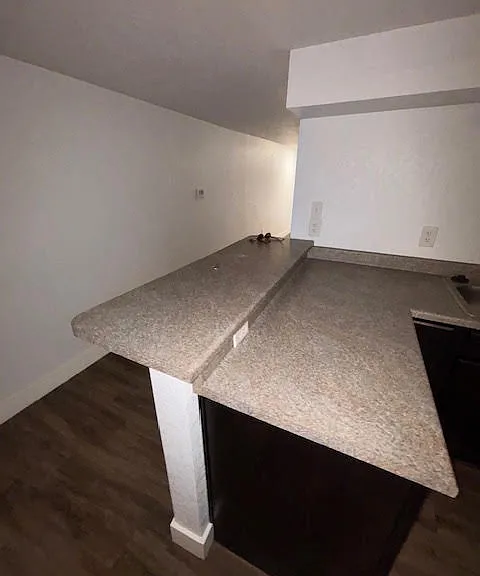 2438 W 40th Ave #BASEMENT — Photo 6