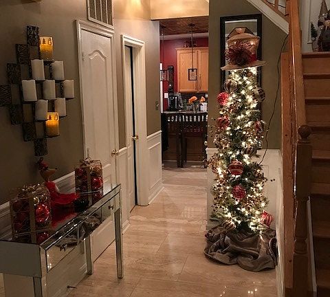 Christmas 2018 Foyer