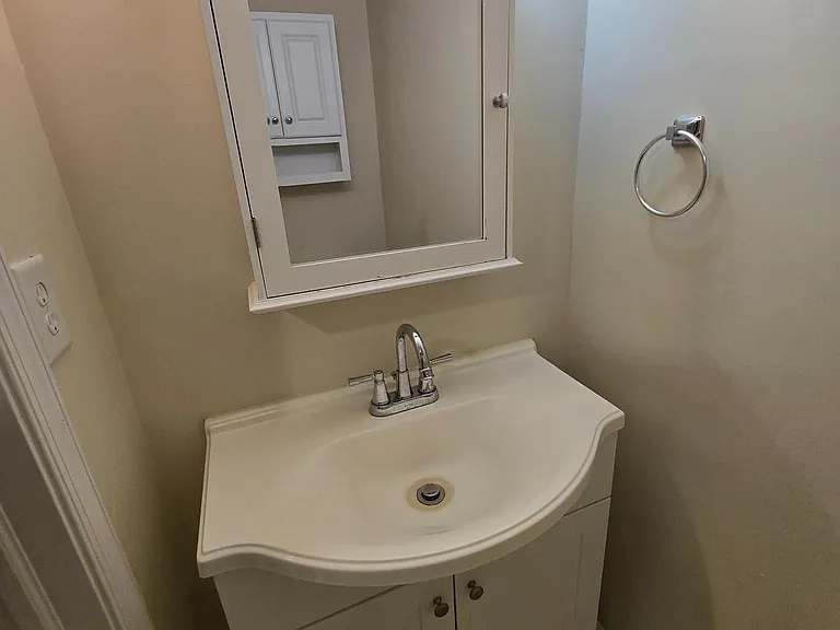 258 Violet Ct — Photo 11