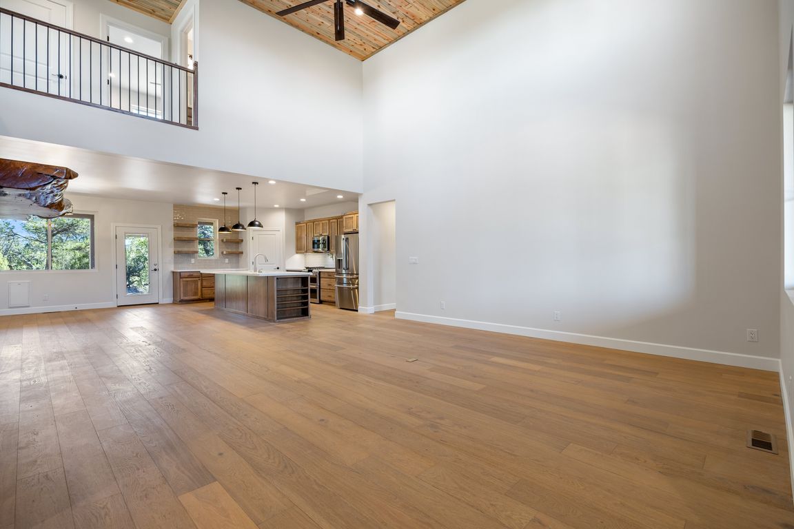 next background image