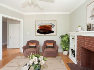 1243 Judson Ave #B6500388A, Evanston, IL 60202