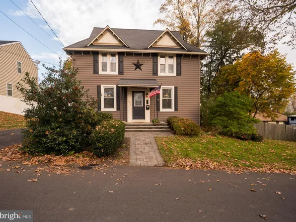 1019 Avenue C, Langhorne, PA 19047