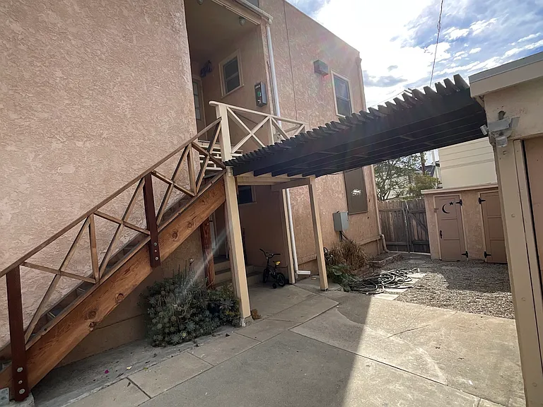 Upstairs unit