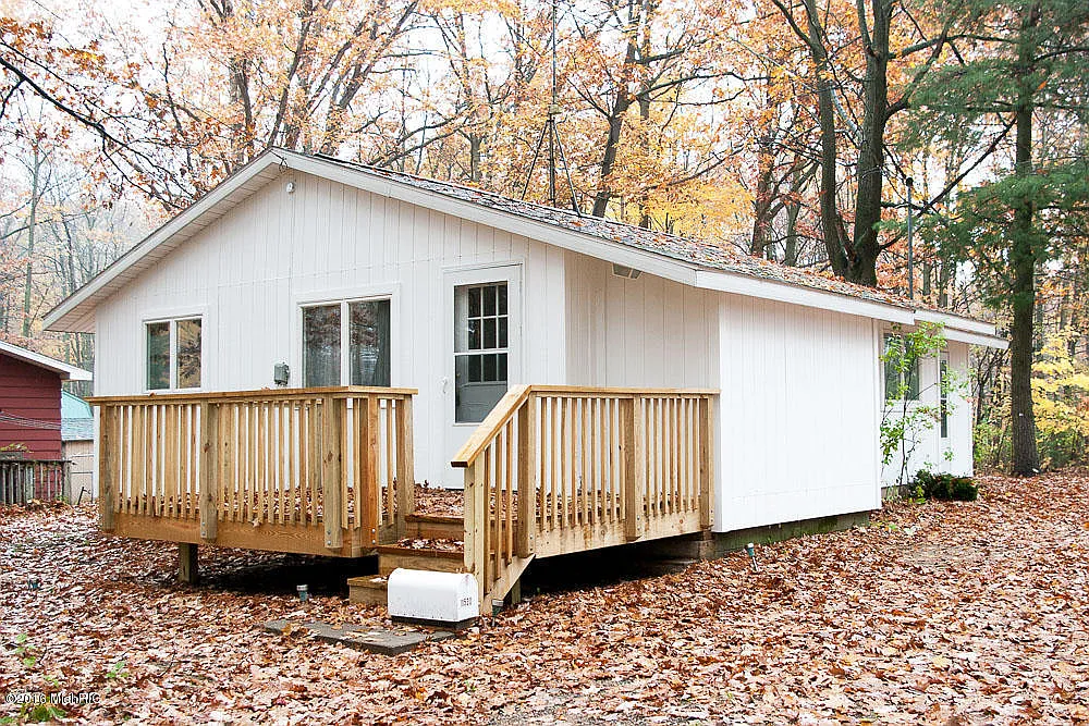 11530 Elm Dr photo 1