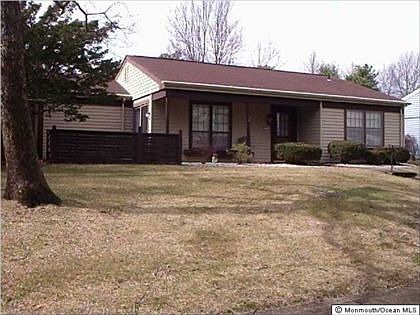 1st image of 556 Malvern Ct