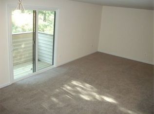 650 Heather Ridge Dr #12K, Frederick, MD 21702