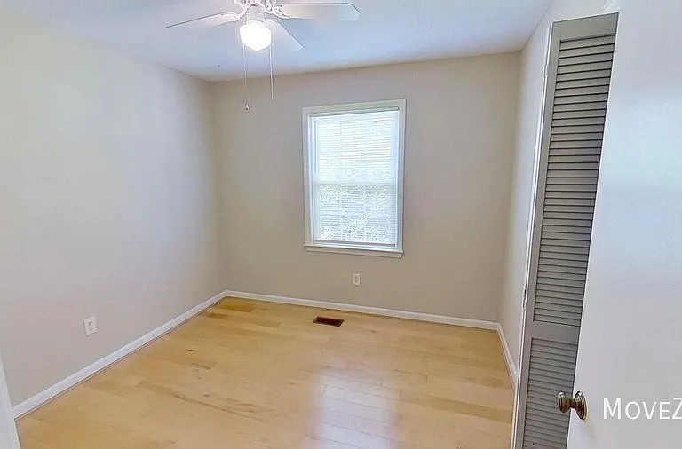 1100 Harper Rd — Photo 26