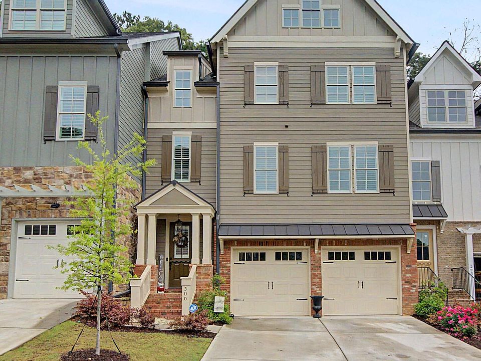 1st image of 300 Trecastle Ln