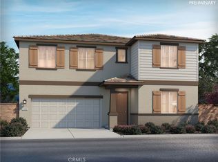 19524 Hanging Rock Rd, Lake Elsinore, CA 92532