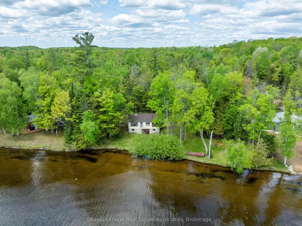243 Beach Ln, Wollaston, ON K0L 1P0