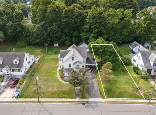 Sigourney St, Bristol, CT 06010