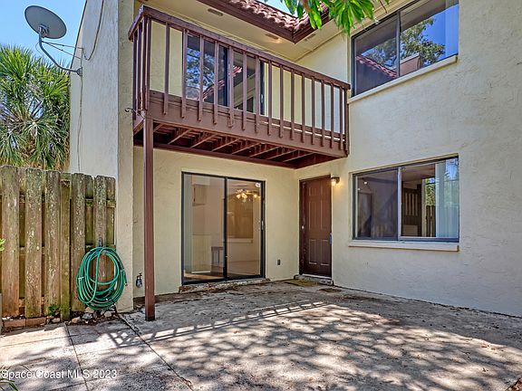 5th image of 8772 Oleander Ct