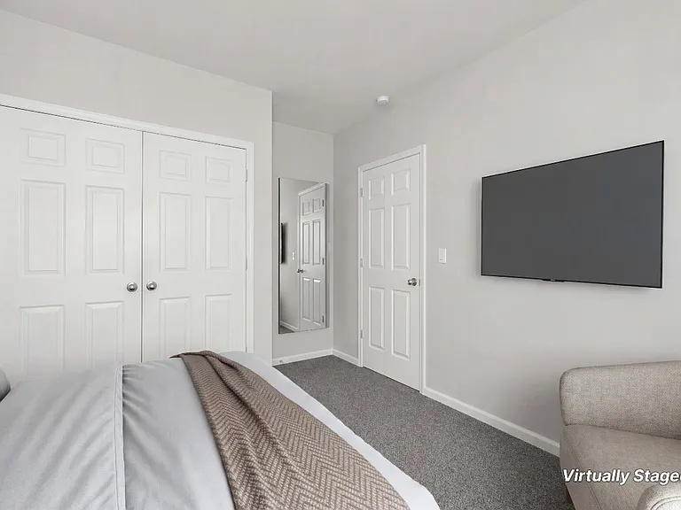 177 Davis Ave #2 — Photo 20