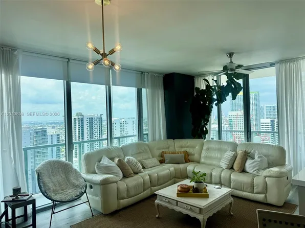 1111 SW 1st Ave APT 3225, Miami, FL 33130