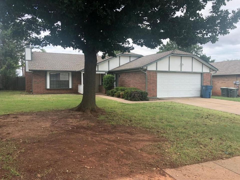 1st image of 2516 Fairfield Dr