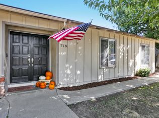 718 W Dorothea Ave, Visalia, CA 93277