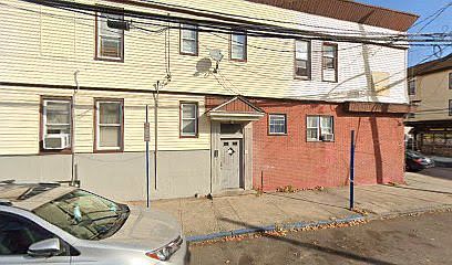 2nd image of 2 McAdoo Ave #2R