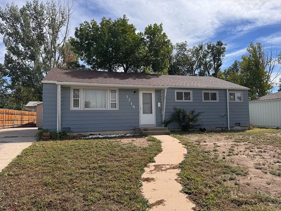 1718 Comanche Rd