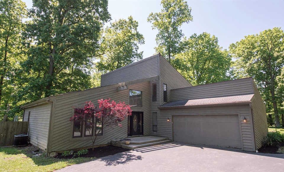 1st image of 4956 Caraway Dr