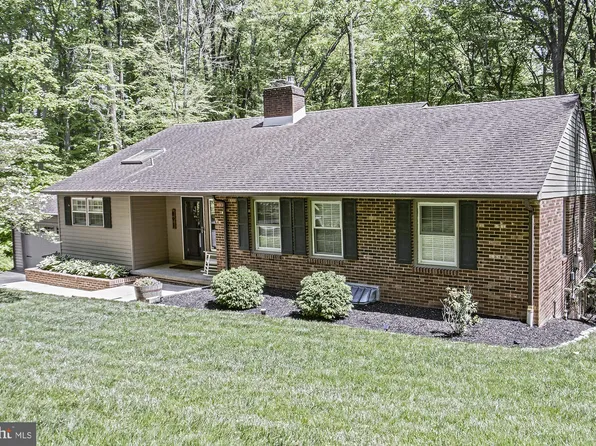 891 Old Public Rd, Hockessin, DE 19707