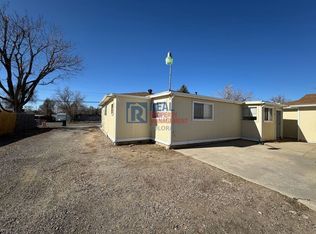 2090 Altura Blvd #B, Aurora, CO 80011