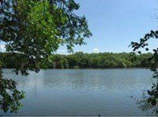 2201 W Main St, Little Chute, WI 54911