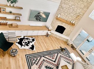 46245 Buenos Campos Dr, Temecula, CA 92590