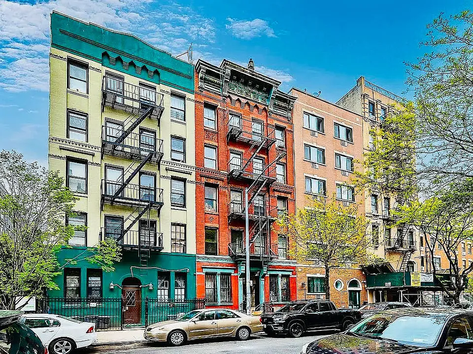 606 E 11th St #3D