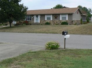 572 W 43rd St, Jasper, IN 47546