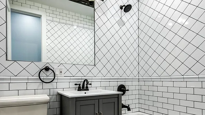 Rented by Nooklyn NYC LLC | media 50