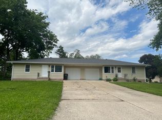 2410 Evelyn St, Perry, IA 50220