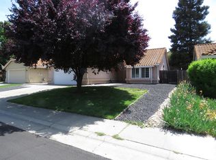 5013 Charter Rd, Rocklin, CA 95765