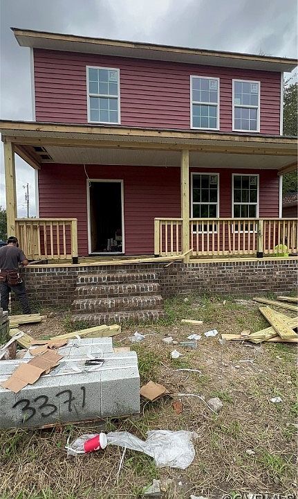 1st image of 530 Shore St