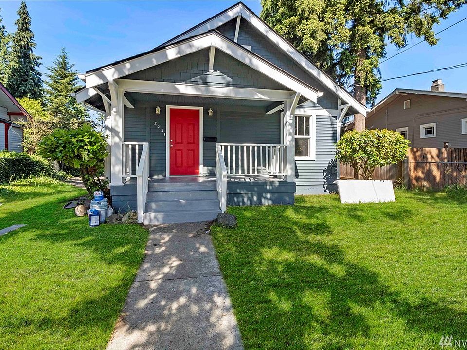 1st image of 223 K St SE