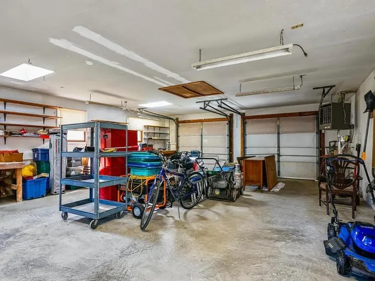 1583 Vespers Way — Photo 10